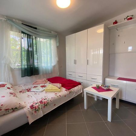 Green Place Apartments Portorož Eksteriør billede