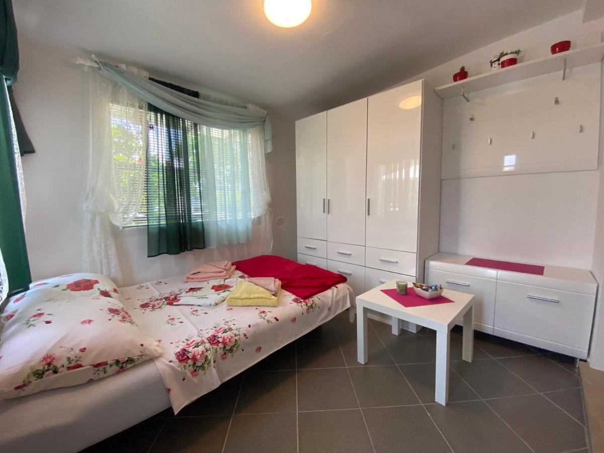 Green Place Apartments Portorož Eksteriør billede